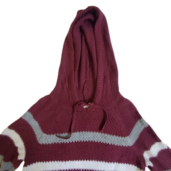 Cloud Chaser dark red, gray, white striped hooded top sz M - Picture 3 of 15